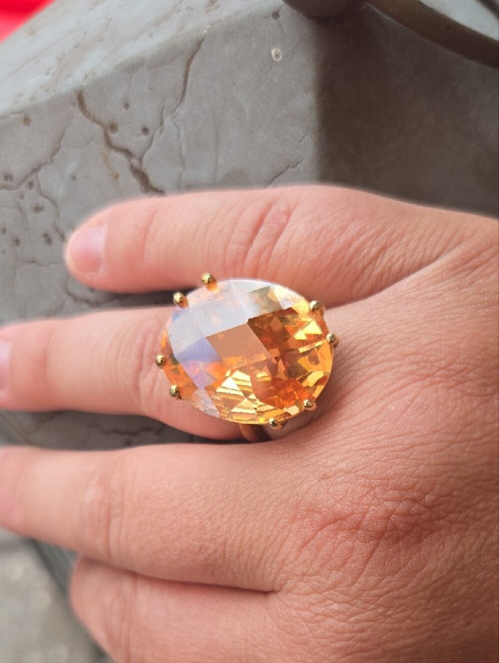 Gold-Tone Statement Ring with Vibrant Orange Faceted Stone ✨💍 Likely SZ 7.5-8